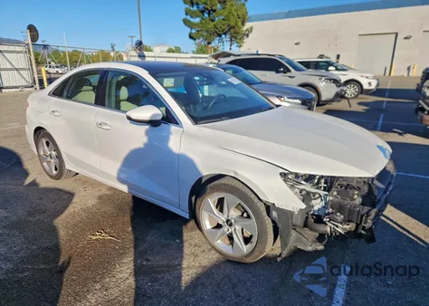 2022 Audi A3 Premium z USA, uszkodzony, nr VIN WAUAUDGY5NA086237